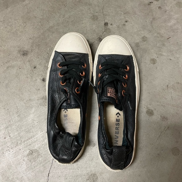 converse leather shoreline